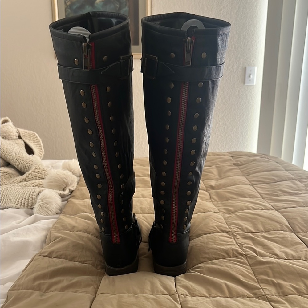 Black Knee-High Boots with Red Zipper